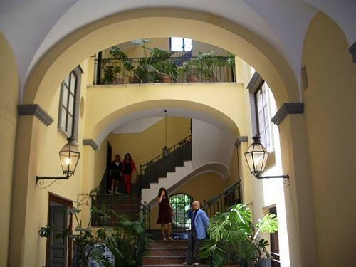 Апартаменты Il Pozzo Сорренто Экстерьер фото